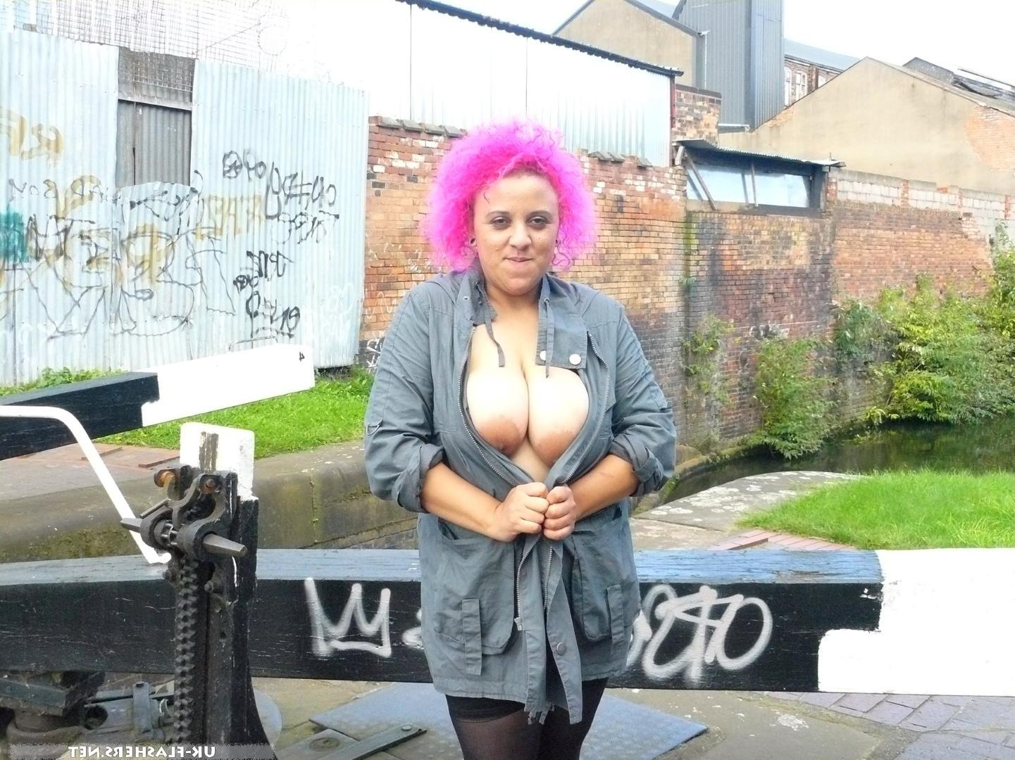 16P Amateur BBW Roxy on a day out flashes her huge boobs for the cam