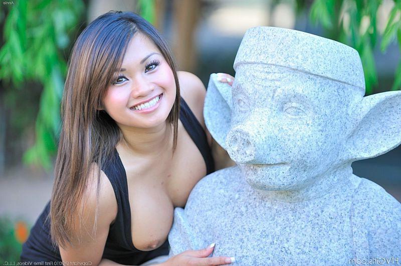 15P Asian beauty shyly flashes boobs down in chinatown