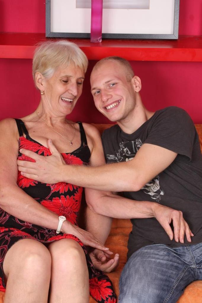 20P Granny Porn