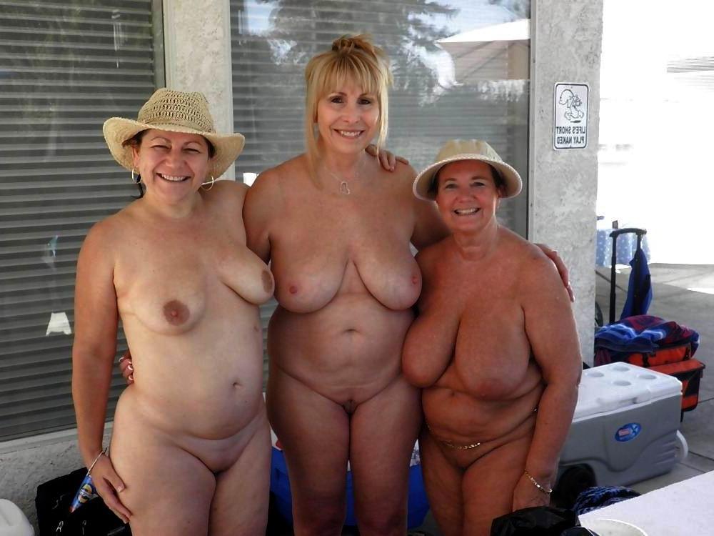 15P Old Granny Porn