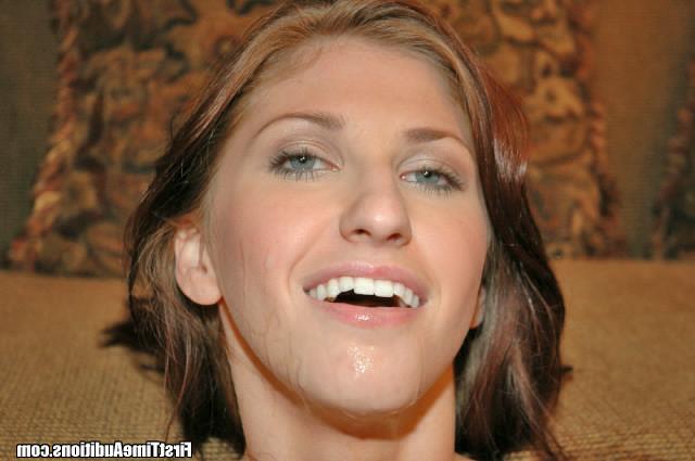 12P 12 pics and 1 movie of Tina from First Time Auditions