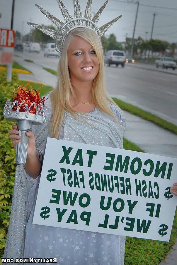 12P 12 pics and 1 movie of Ella from Money Talks