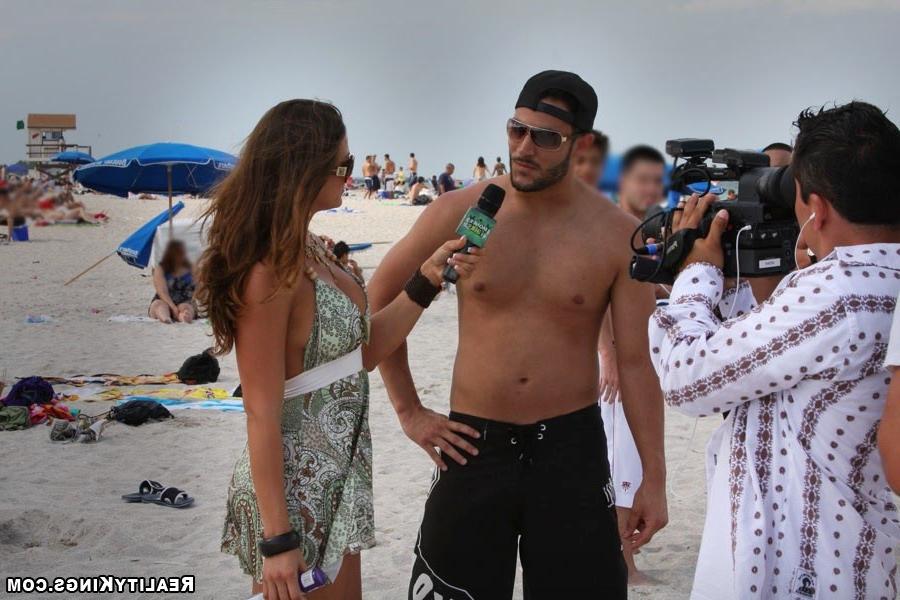 12P 12 pics and 1 movie of Tanner from Money Talks