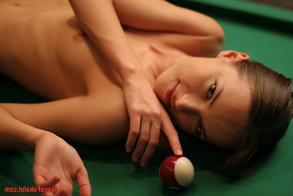 15P Delicious young vixen stripping