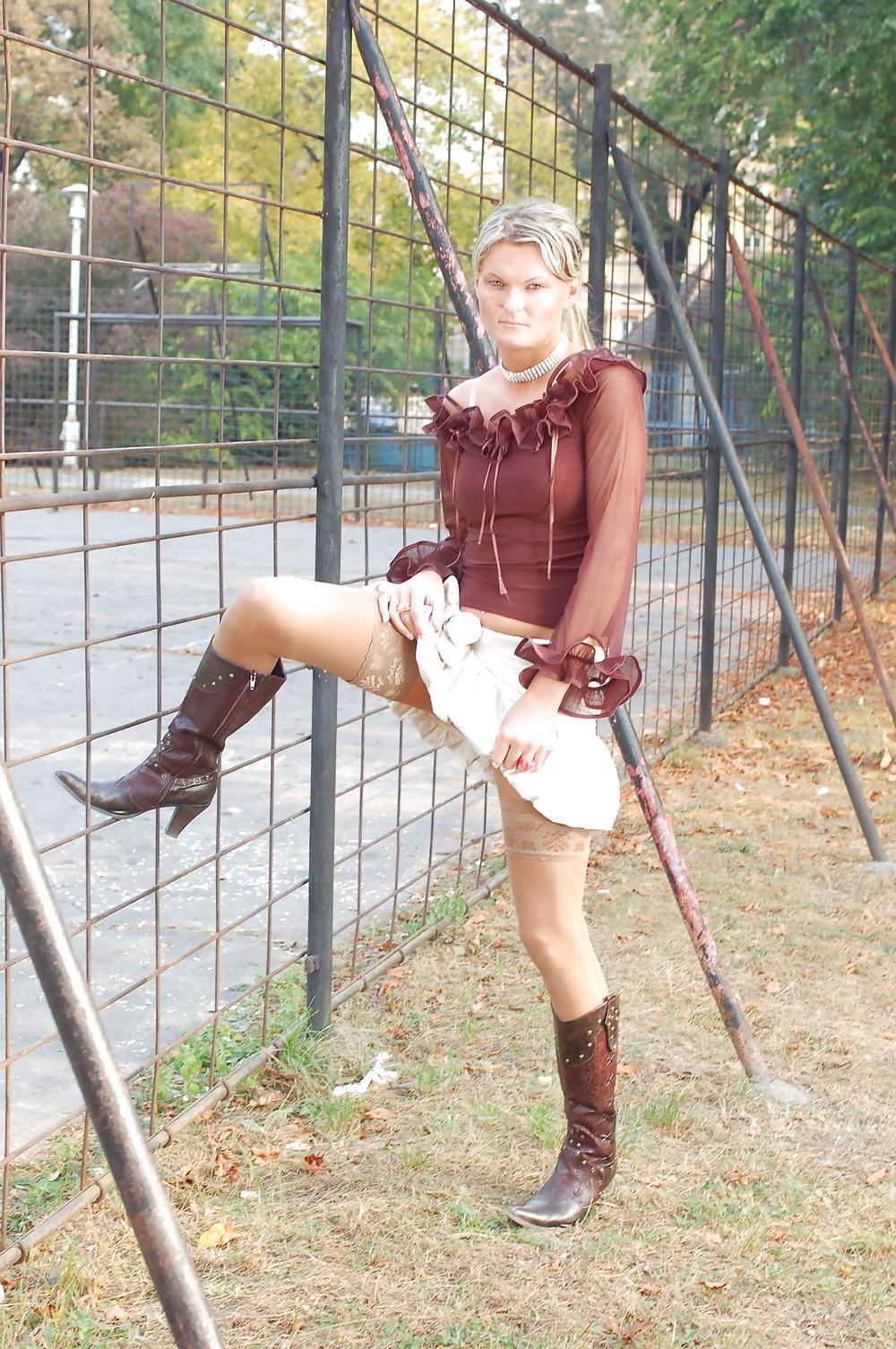 15P Nice (non nude) girls 60