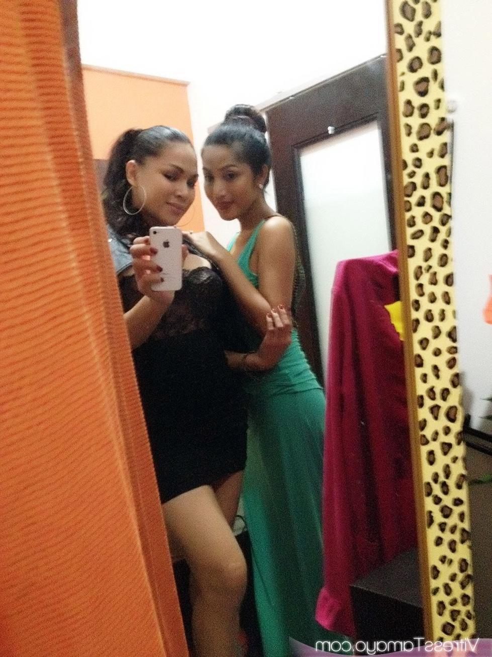 14P Ladyboy amateur selfies