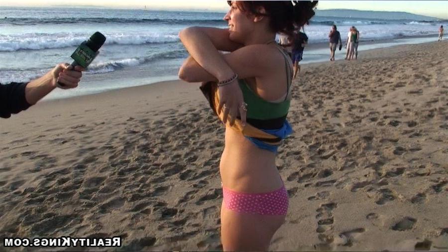 12P 12 pics and 1 movie of Aza from Money Talks