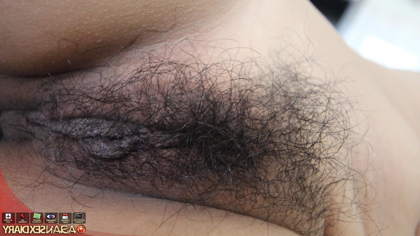 15P Super dark Asian pussy hair oozing cum from creampie fuck with t