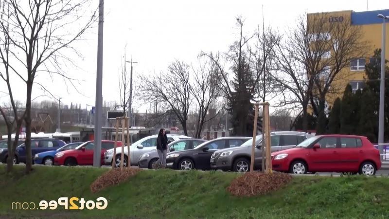 15P Black haired teen keeps on peeing outside