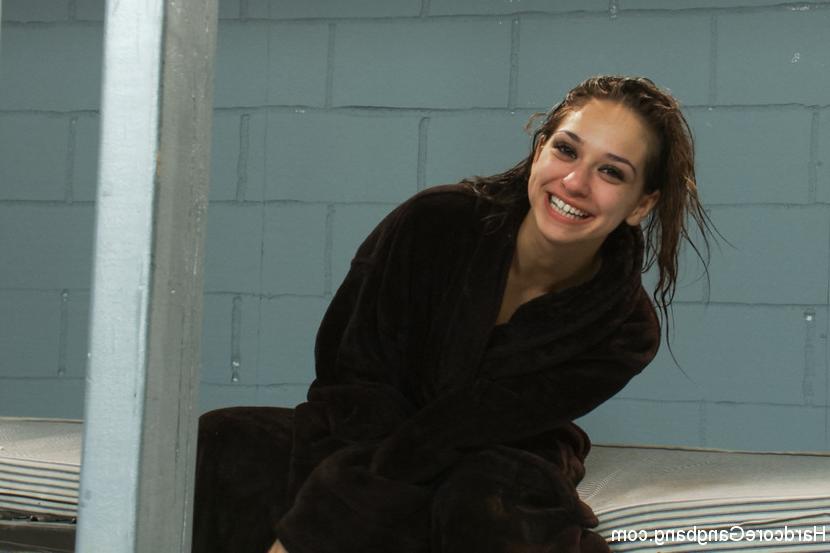 17P Chola Love 2 ALL GIRL PRISON REVENGE GANGBANG!