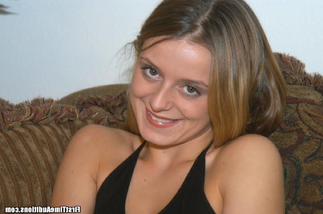 12P 12 pics and 1 movie of Deniese from First Time Auditions