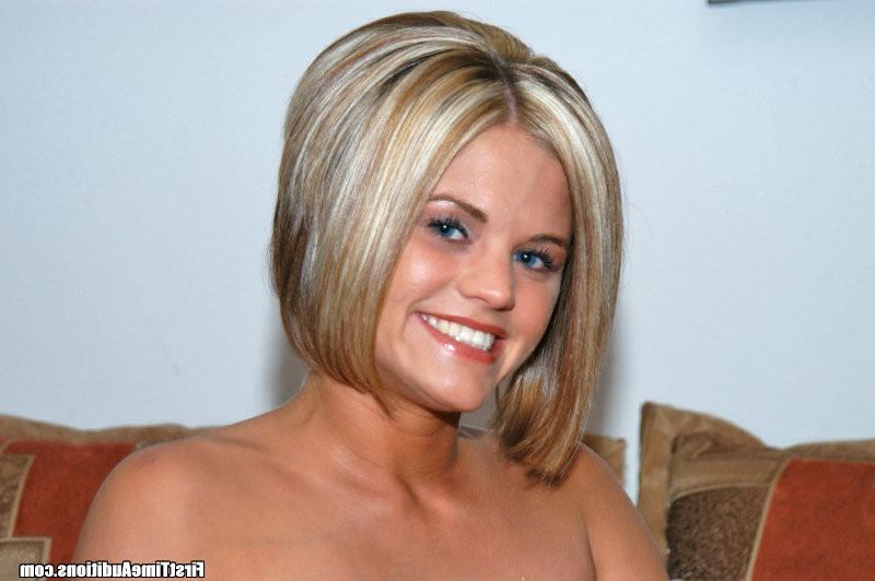 12P 12 pics and 1 movie of Nicolette from First Time Auditions