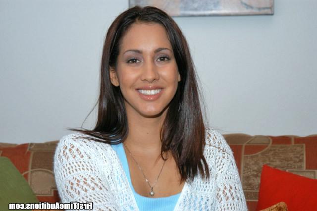 12P 12 pics and 1 movie of Isis from First Time Auditions
