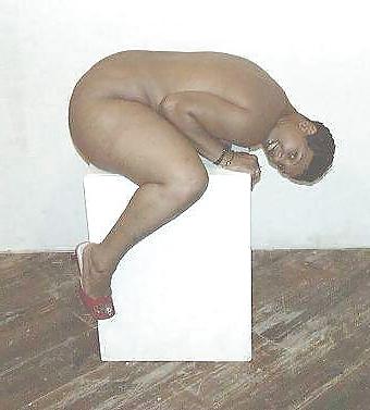 18P Big Booty Ebony Milf
