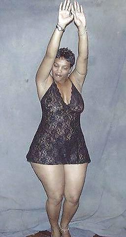 18P Big Booty Ebony Milf
