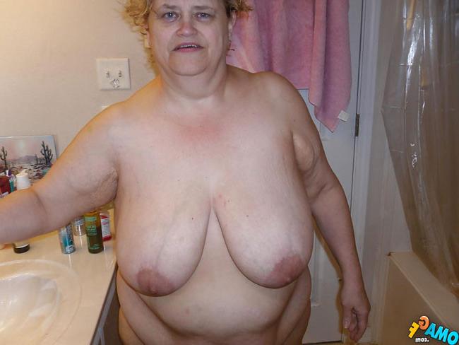 16P watch plumper granny moms