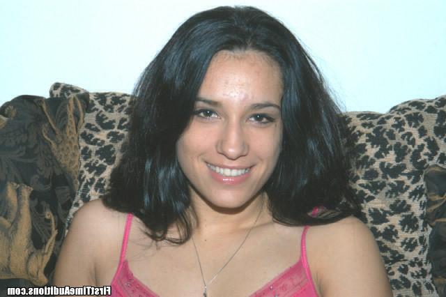 15P Sexy first timer on spring break trys to break into adult film