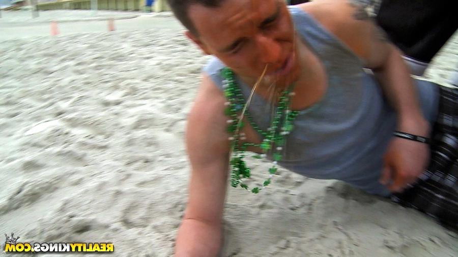 12P 12 pics and 1 movie of Sidney from Money Talks
