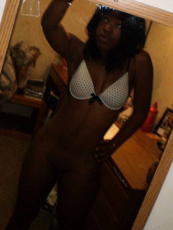 15P These black teen girlfriends posing and naked