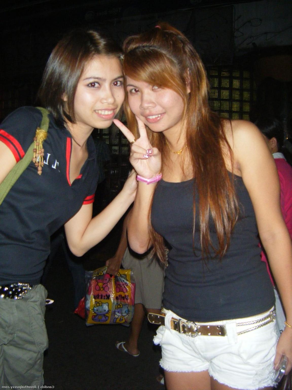25P Hot Asian Teen street hooker exposing her tight thai booty