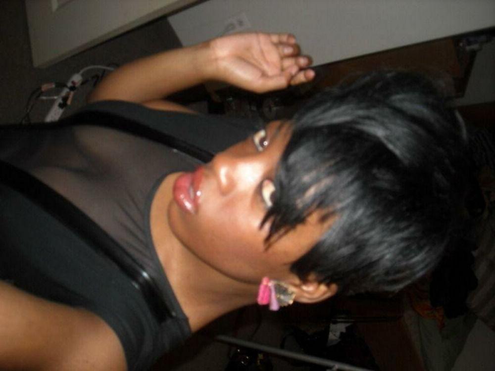15P Black teen girlfriends posing and naked