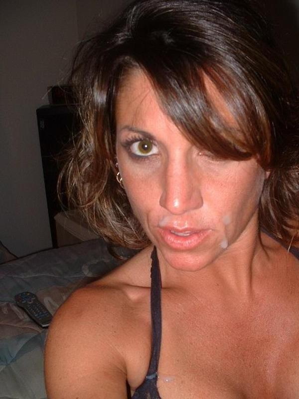 15P Cougar Girlfriends posing and taking cock