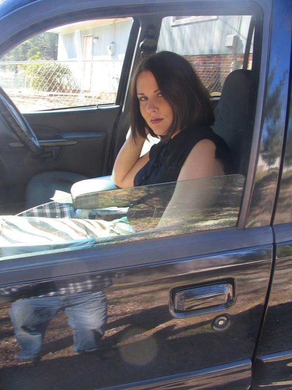 15P Upskirt Shots Outside