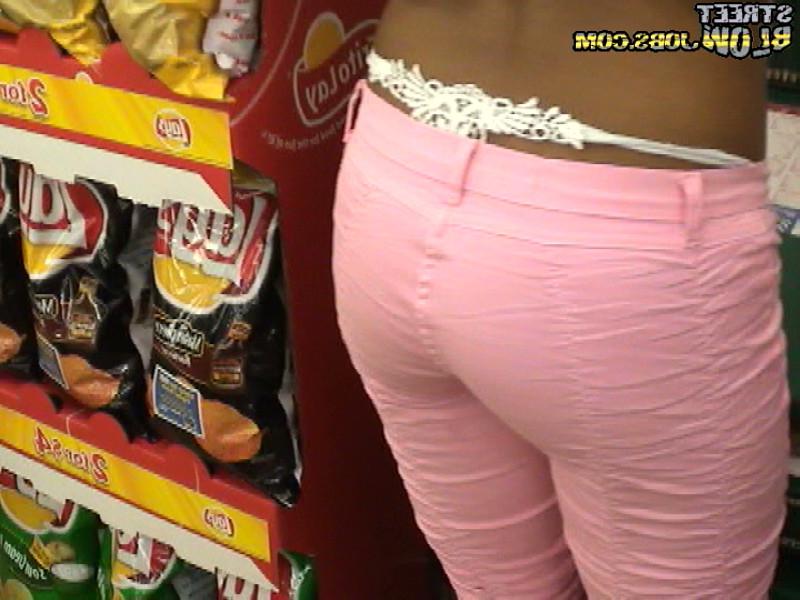 12P 12 pics and 1 movie of Nina from Street Blowjobs