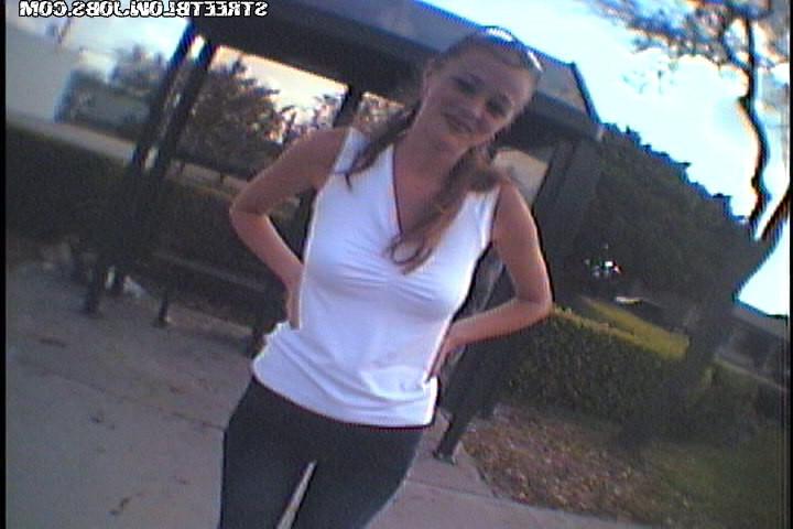 12P 12 pics and 1 movie of Harley from Street Blowjobs