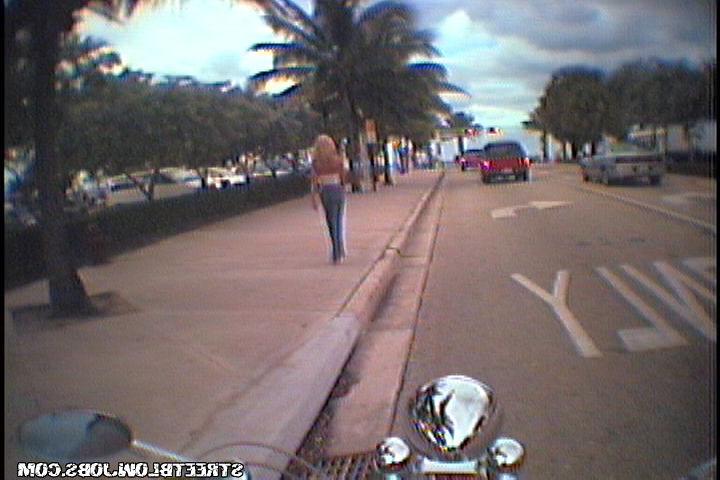 12P 12 pics and 1 movie of Mia from Street Blowjobs