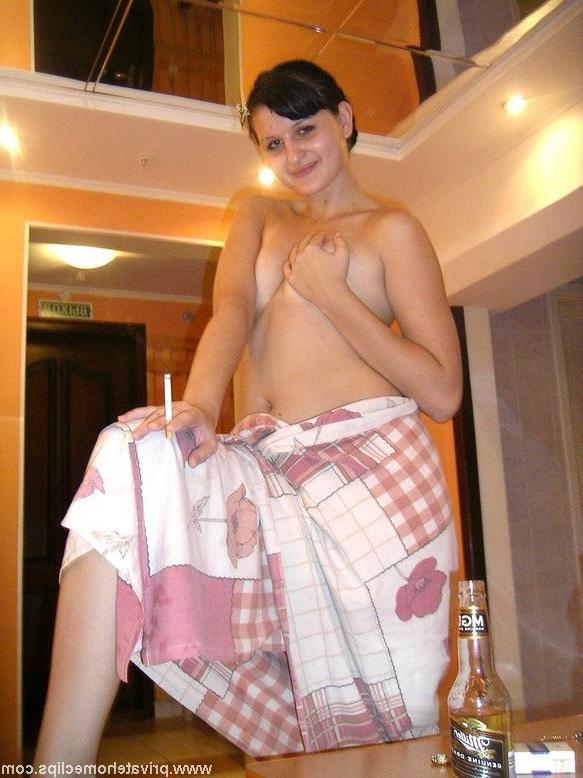 16P Cute teens filmed naked by their nasty friends