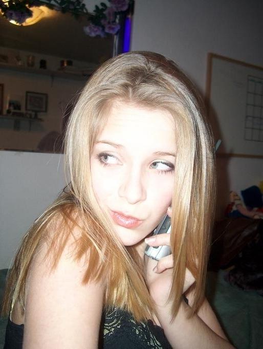 10P Chick in rubber and sexy nightie plays around
