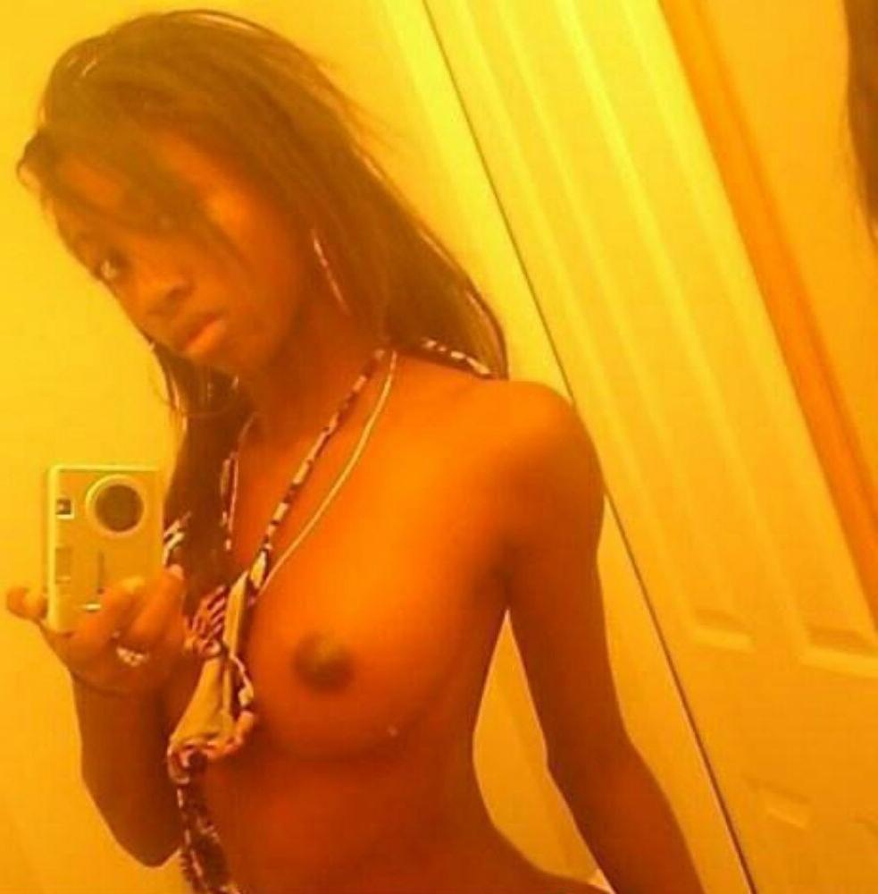 15P Black teen gfs posing naked and fucking gallery 5