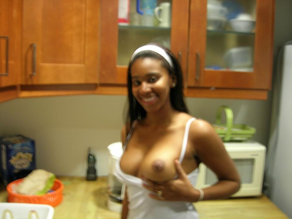 14P Black teen gfs posing naked and fucking gallery 2