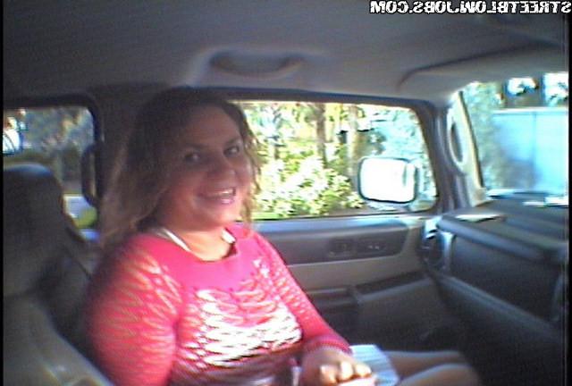 12P 12 pics and 1 movie of Tina from Street Blowjobs