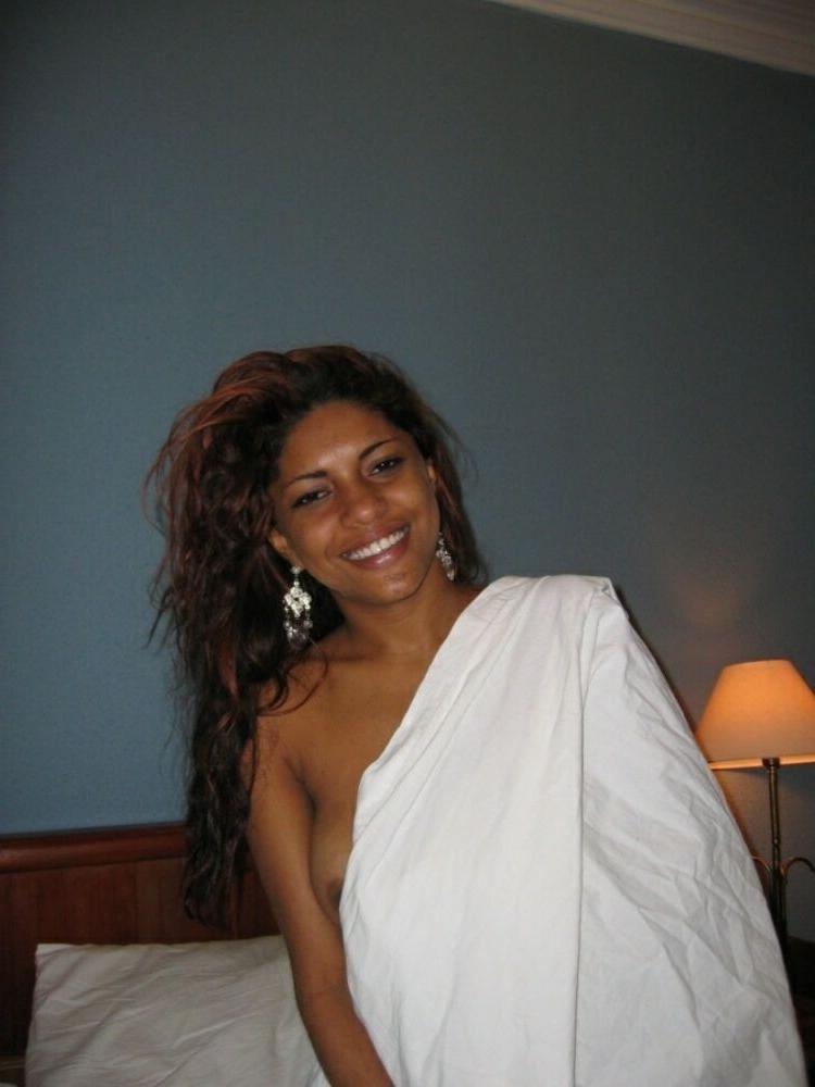 15P Black teen gfs naked and fucking gallery 17