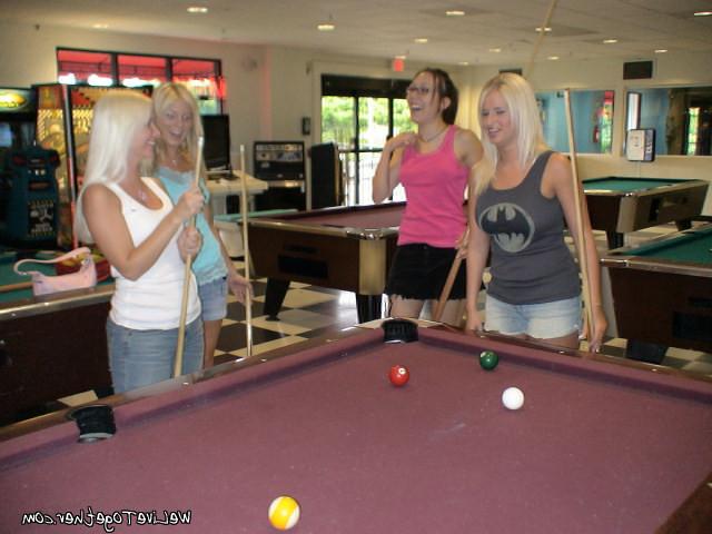 12P 12 pics and 1 movie of Sinndy from We Live Together