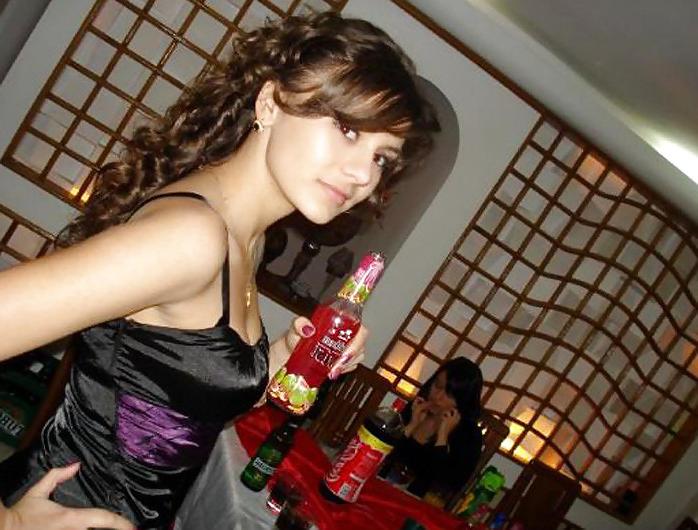 25P ROMANIAN TEEN SLUTS 9