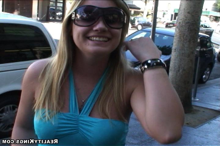 12P 12 pics and 1 movie of Hayden from Street Blowjobs