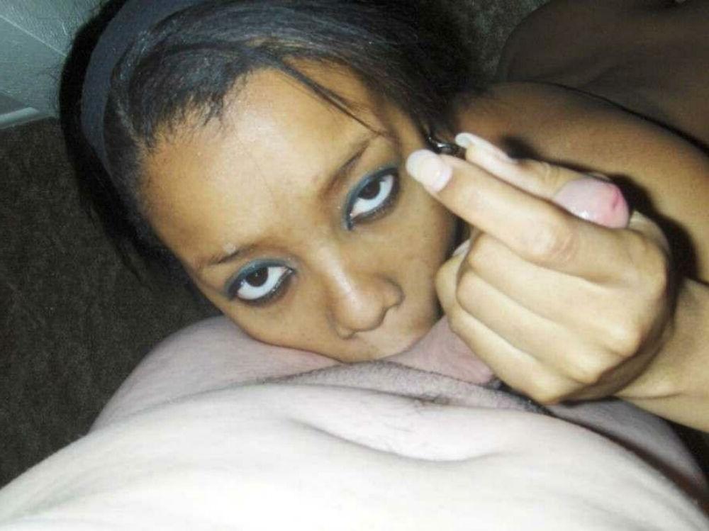 15P These black teen gfs posing and naked gallery 9