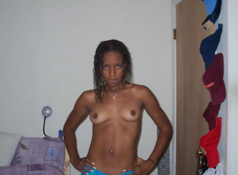 15P Black teen gfs posing naked and fucking gallery 12