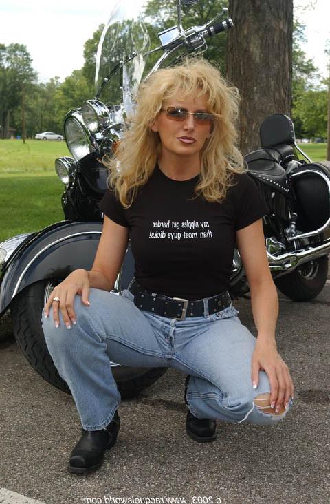 16P Tj had bought this shirt for me and it was perfect for this shoot and role play 
