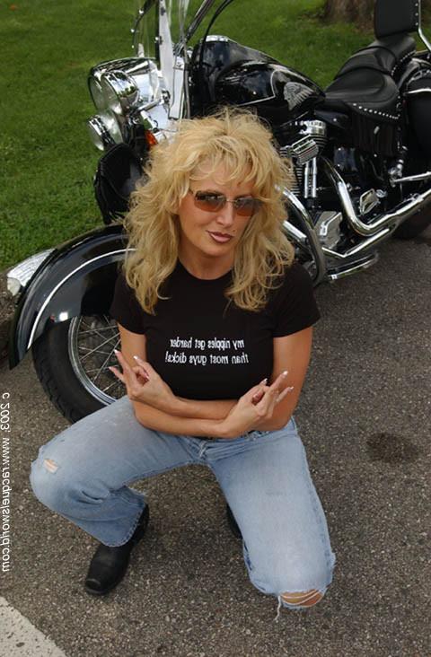 16P Tj had bought this shirt for me and it was perfect for this shoot and role play 
