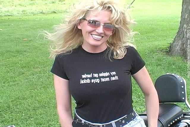 16P Tj had bought this shirt for me and it was perfect for this shoot and role play 