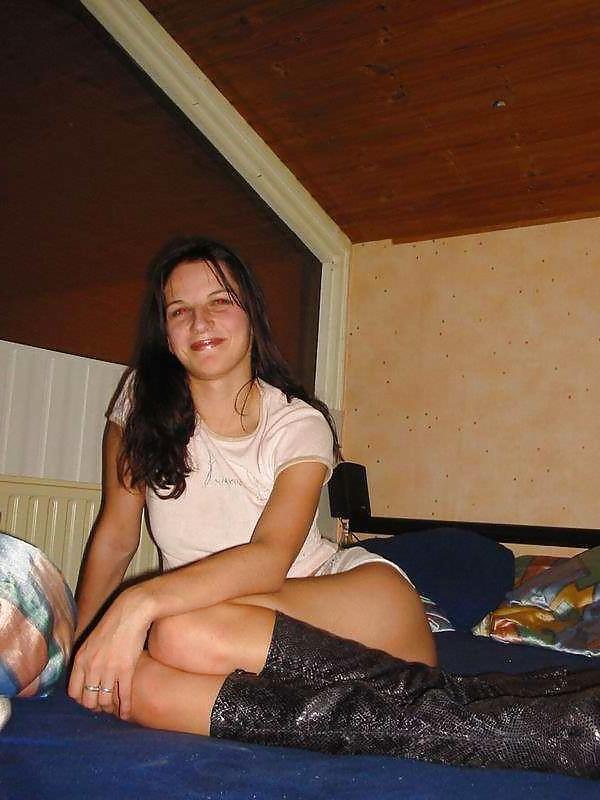 25P RUSSIAN GIRLS ARE HORNY VIII