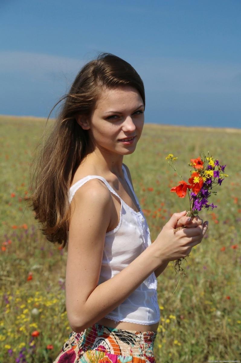 15P Skinny small tits teen Sonya teasing naked in nature