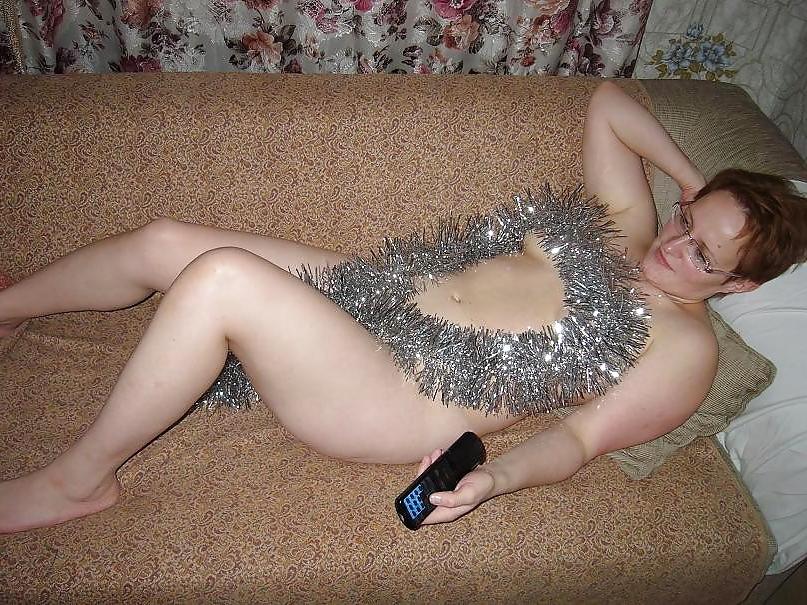 25P RUSSIAN GIRLS ARE HORNY XII