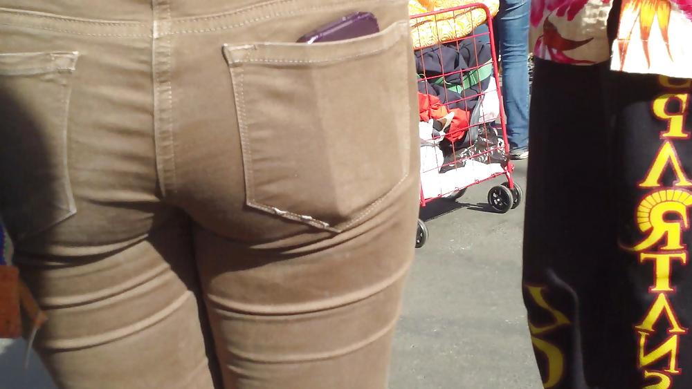 25P Sexy beautiful tight teen ass & butt in brown jeans
