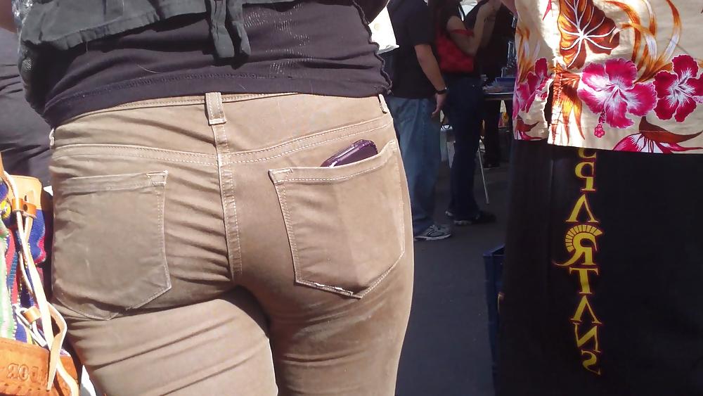 25P Sexy beautiful tight teen ass & butt in brown jeans