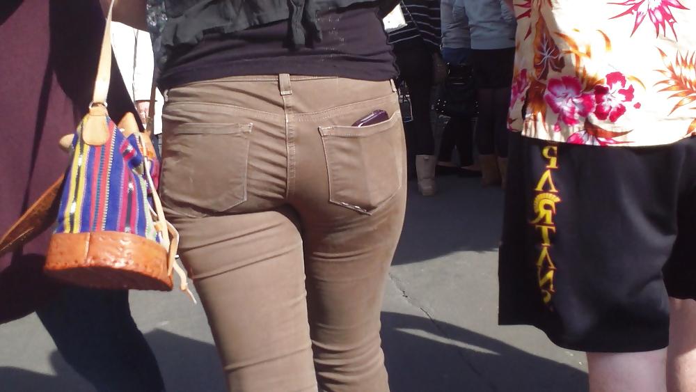 25P Sexy beautiful tight teen ass & butt in brown jeans